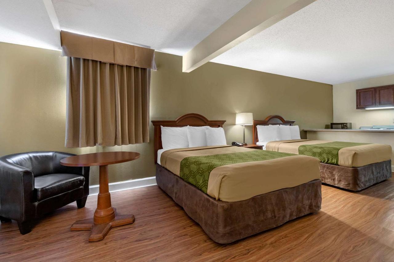 Econo Lodge Inn & Suites Lugoff Eksteriør billede