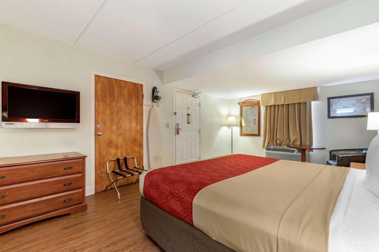 Econo Lodge Inn & Suites Lugoff Eksteriør billede
