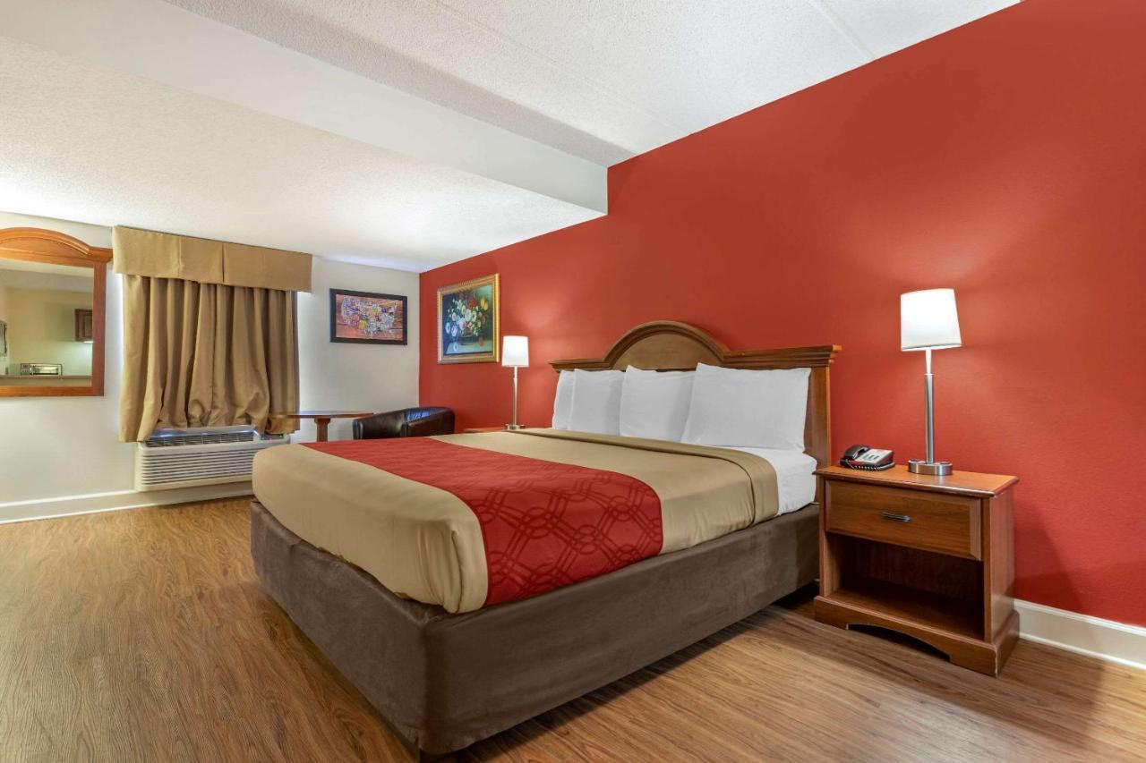 Econo Lodge Inn & Suites Lugoff Eksteriør billede