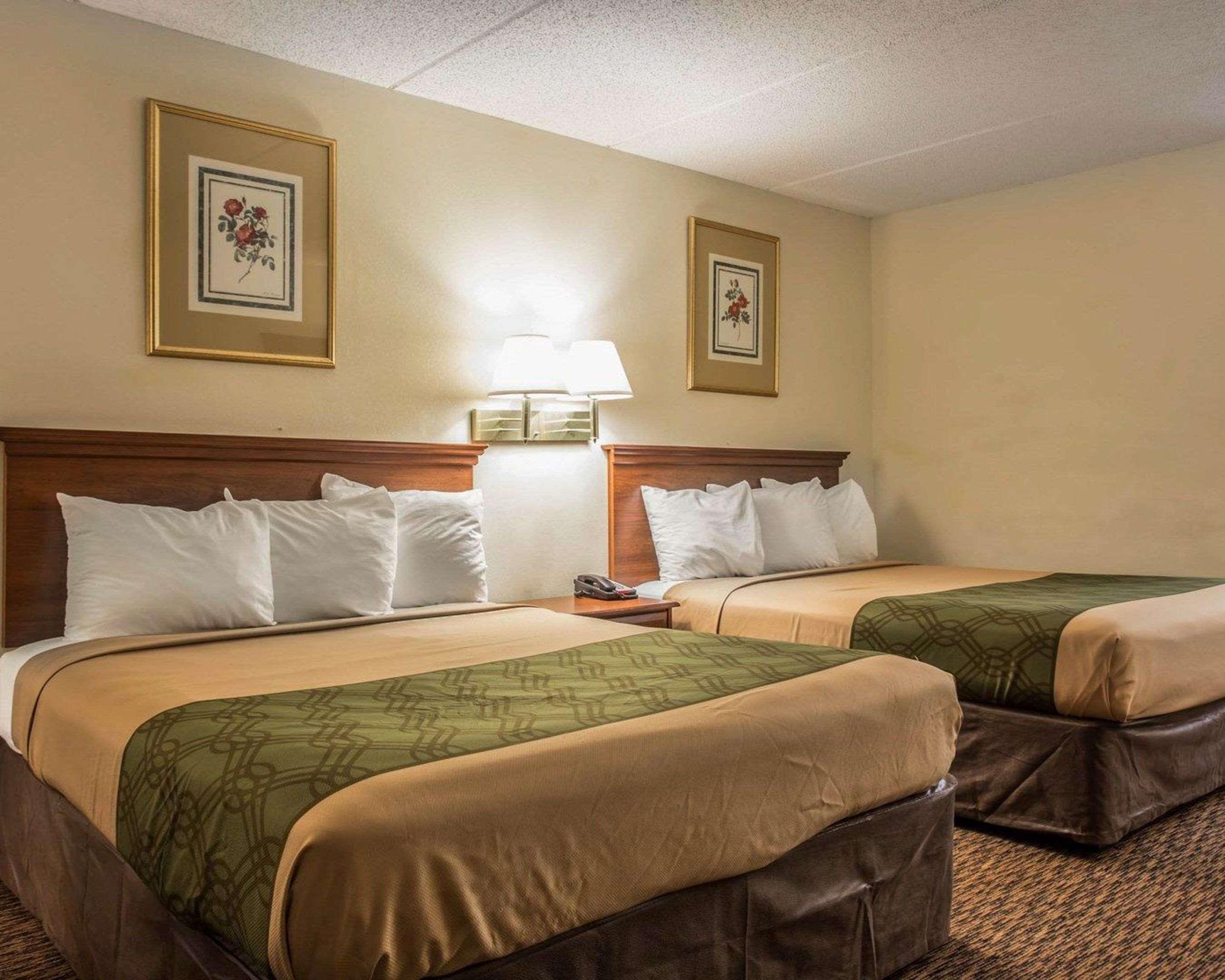 Econo Lodge Inn & Suites Lugoff Eksteriør billede