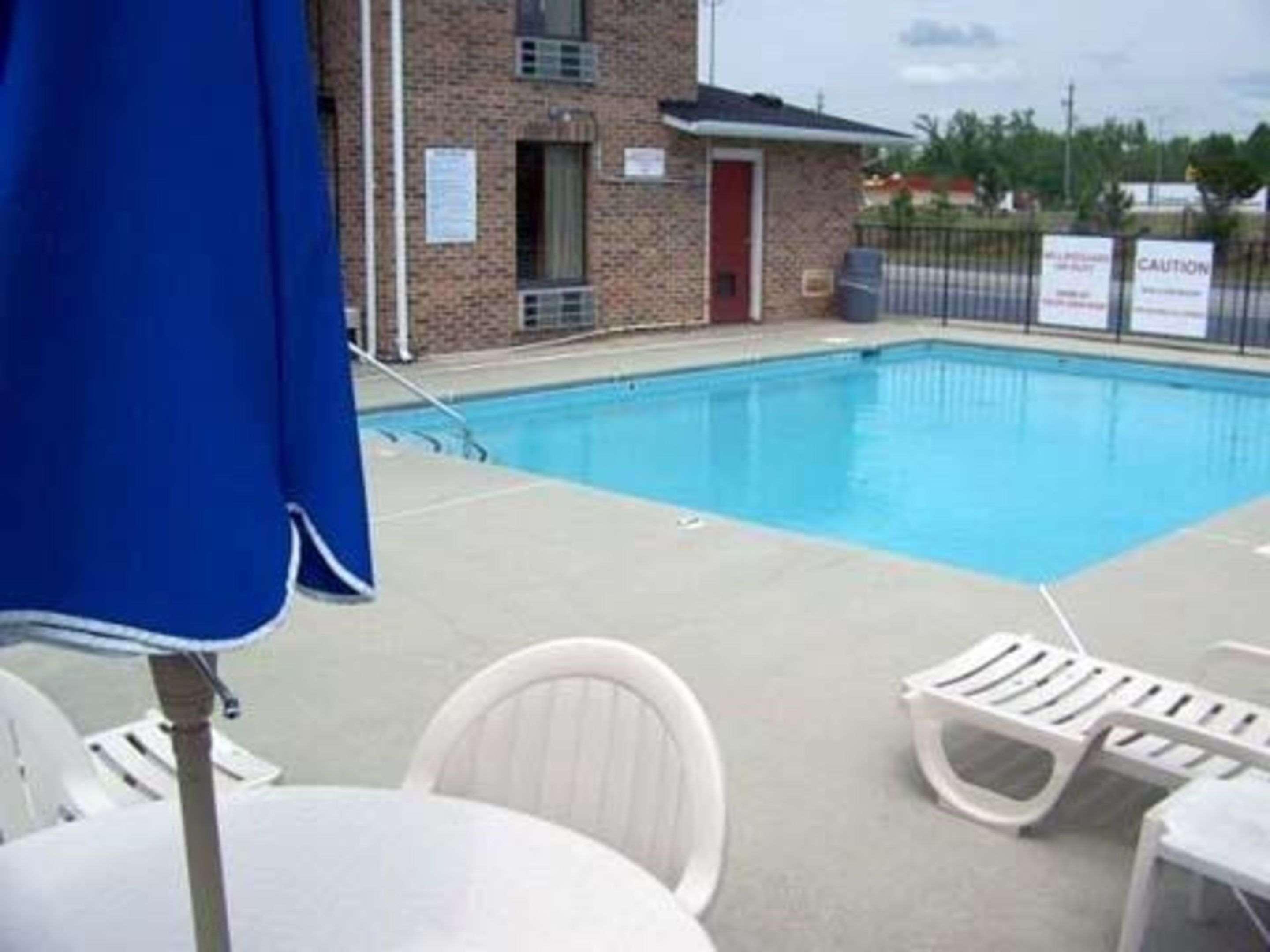 Econo Lodge Inn & Suites Lugoff Eksteriør billede