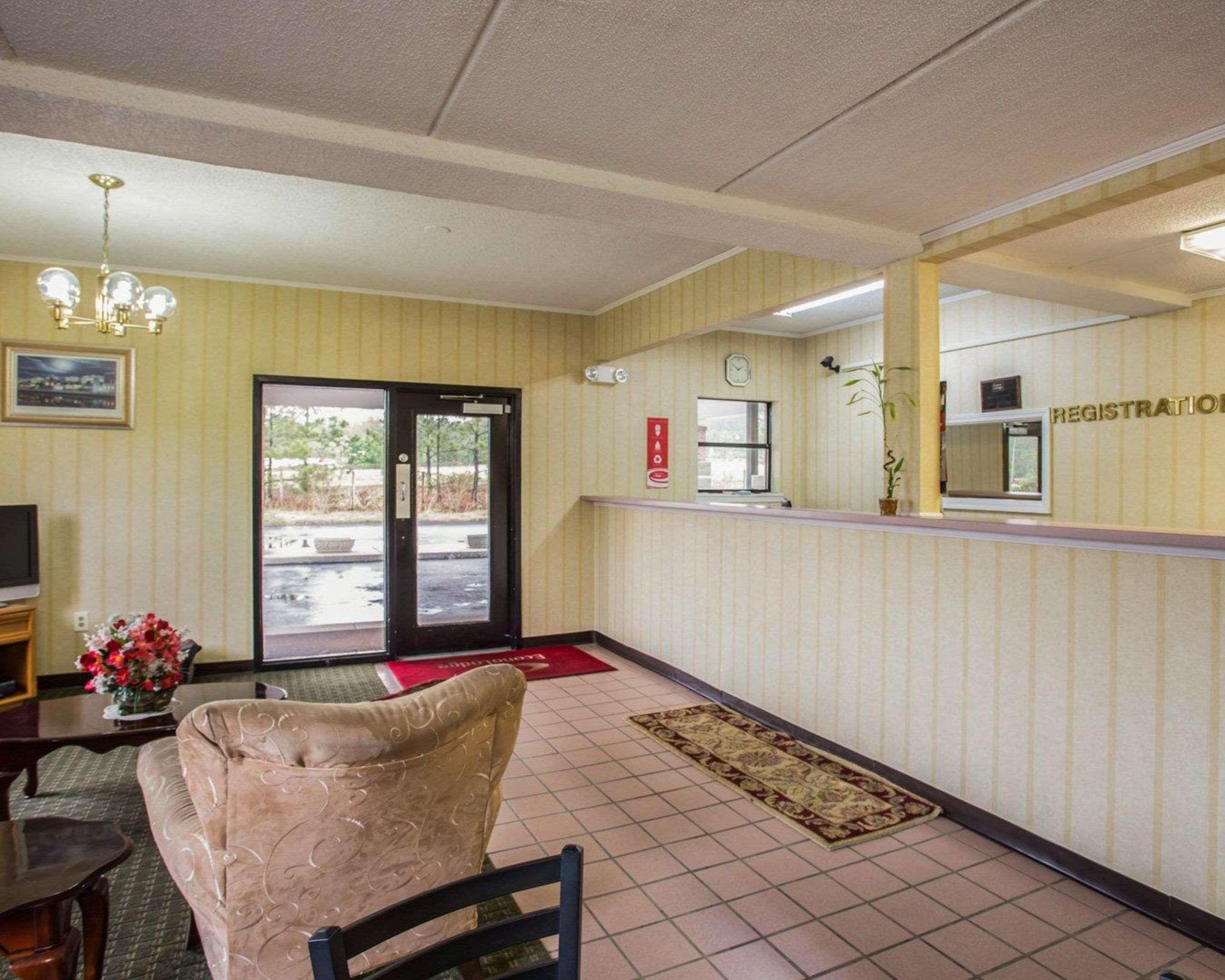 Econo Lodge Inn & Suites Lugoff Eksteriør billede