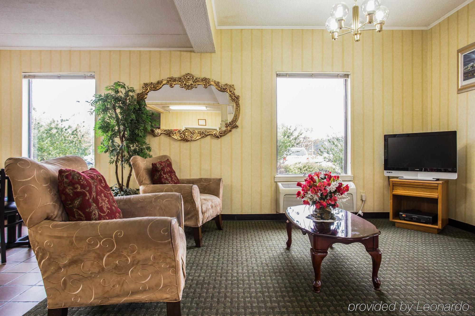 Econo Lodge Inn & Suites Lugoff Eksteriør billede