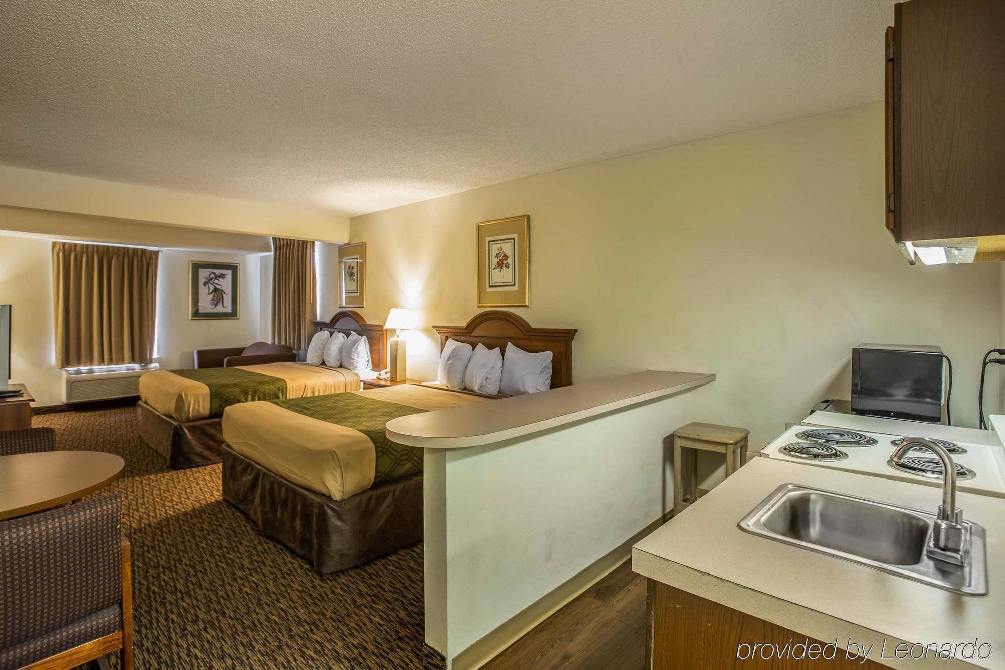 Econo Lodge Inn & Suites Lugoff Eksteriør billede