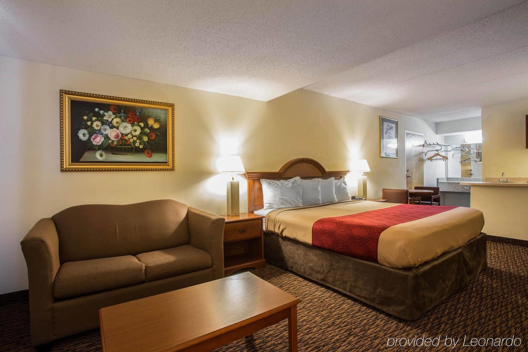 Econo Lodge Inn & Suites Lugoff Eksteriør billede